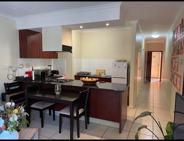 1 BEDROOM APARTMENT FOR SALE IN NEW TOWN CENTRE